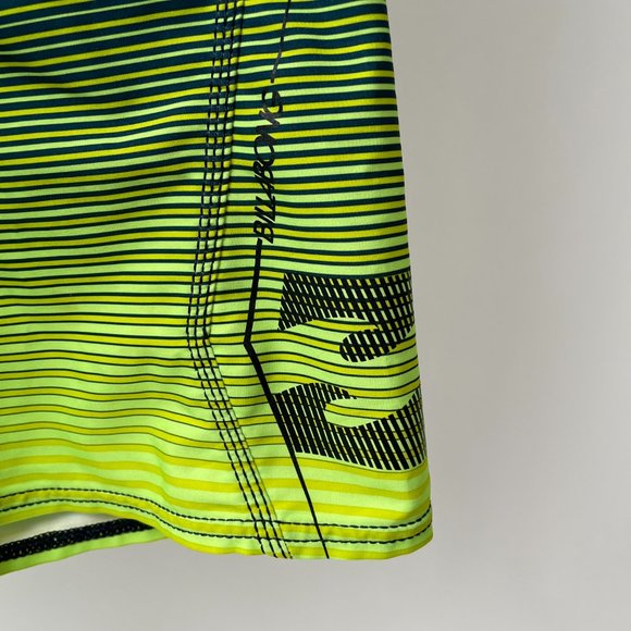 Billabong Platinum PX3 Performance Stretch Board Shorts, Size Youth XL, 26 waist - Picture 2 of 5